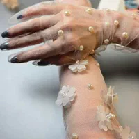 دستکش‌ توری