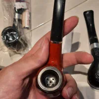 پیپ سرامیکی و پیپ چوبی|کلکسیون اشیاء عتیقه|یزد, |دیوار