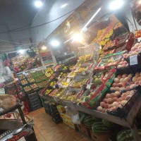 کارگر میوه فروشی با حقوق عالیی