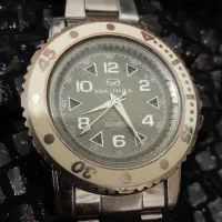 ساعت مچی مردانه و کلی وسایل