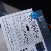 XBOX ONE S  ALL DIGITAL 1T