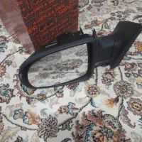 آینه بغل شاهین