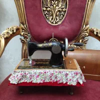 چرخ خیاطی روسی کوچکفلزی قدیمی(ارسال از تبریز)|کلکسیون اشیاء عتیقه|تهران, سلسبیل شمالی|دیوار