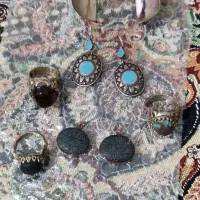 انگشتروپلاک ودستبندوگوشواره قدیمی