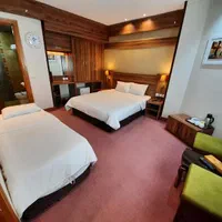 هتل دوستاره تاپ نزدیک حرم منو سلف/تورریلی|اجارهٔ کوتاهمدت آپارتمان و سوئیت|مشهد, امام رضا (ع)|دیوار