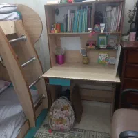 تخت دوطبقه بهمراه تشکها