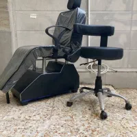 صندلی میکاپ و استادکار تمیز و نو