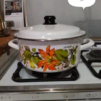 چند تا قابلمه تابه کباب پز کتری