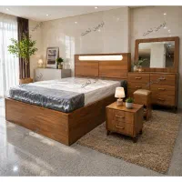 تخت تیارا- ساده اما چشمگیر