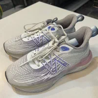 کتونی درحدنو فقط دوبار پام کردم کوچیک بود برام