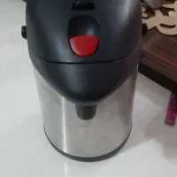 یک عدد فلاکس  ۴ لیتری استیل گرم سرد
