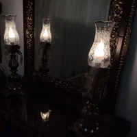 اینه و کنسول و شمعدان