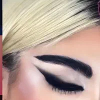 ارایشگاه سالن زیبایی