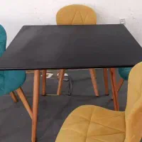 میز غذاخوری چهار نفره