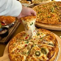 پیتزا و فست فود|استخدام خدمات فروشگاه و رستوران|کاشان, دانشگاه|دیوار