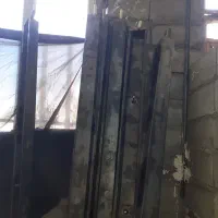 قالب دیوار پیش ساخته  و قالب پایه فنس بتنی