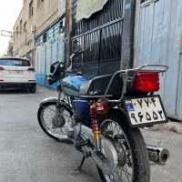 هندا ۱۲۵پنج دنده استارتی|موتورسیکلت|مشهد, مقدم|دیوار