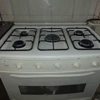 میزنهارخوری چهار نفره چوبی  اجاق‌گاز طرح فر تکنو