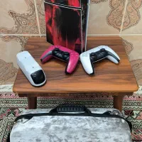 ps5 دو دسته همراه با شارژر و کیف