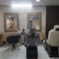 اجاره سالن زیبایی با تجهیزات کامل