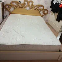 تخت دونفره