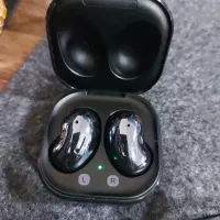 سامسونگ گلکسی بادز لایو galaxy buds live