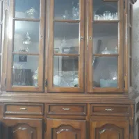 ویترین چوب گردو