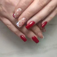 کاشت و ترمیم ناخن فقط هزینه مواد