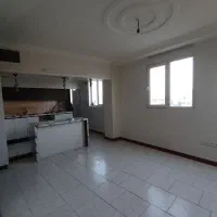 ۴۶ متر / آسانسور دار/ سالن پرده خور/ رشیدی جهان