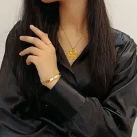 گردنبند.بنگل.گوشواره.ونکلیف