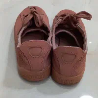 ۲ جفت کفش کتانی زنانه|کیف، کفش، کمربند|اندیشه, اندیشه فاز ۱|دیوار