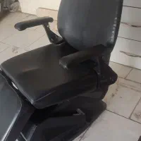 صندلی آرایشگاه برقی|آرایشگاه و سالنهای زیبایی|کاشان, معلم|دیوار