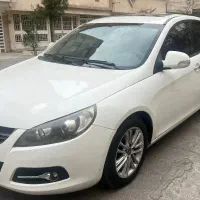 جک j5 تمیز و کم کار