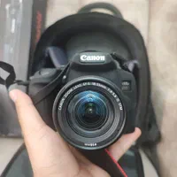 دوربین عکاسی کنون canon 850d با لنز و تجهیزات