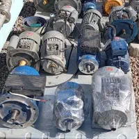 فروشو خرید الکتروموتور بالابری و دینام کشاورزی|ماشین‌آلات صنعتی|مشهد, جنت|دیوار