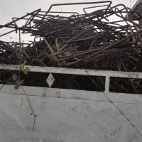 آهن آلات  ضایعات درب منزل شما