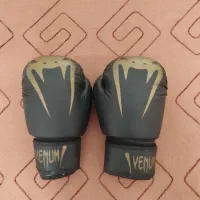 دستکش بوکس و باند
