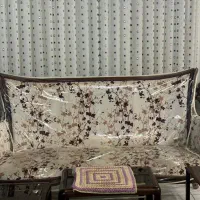 مبلمان ۷ نفره به علاوه میز ناهارخوری ۸