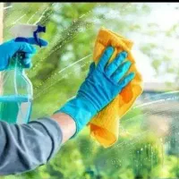 به یک خانم جهت نظافت منزل حقوق توافقی برا امروز