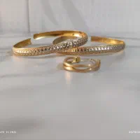 یک جفت النگو شکسته و یک لنگه گوشواره|جواهرات|قم, پردیسان|دیوار