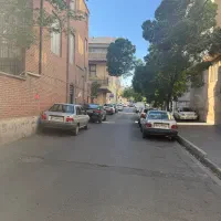 ویلایی ۱۰۰ متر دو دقیقه تا مترو بریانک غربی