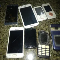 تعدادی گوشی کارکرده
