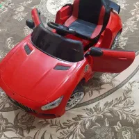 ماشین شارژی قرمزدرحدنوع