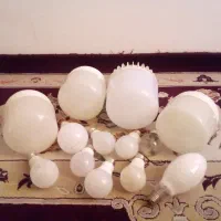 لامپ کم مصرف