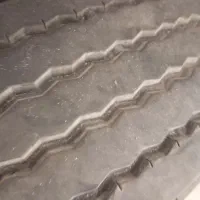 لاستیک جلو نیسان