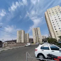 پرند فاز۶ شمالی شهرک آسمان 2 خوابه باانباری