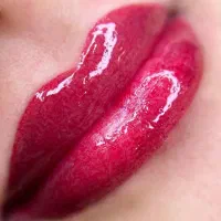 مدل میکروبلیدینگ خط چشم و شیدینگ لب|خدمات آرایشگری و زیبایی|رشت, معلم|دیوار