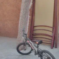 دوچرخه 20.جنس محکم. نیاز به سرویس