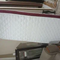 تشک فنری و پاتختی دو کشو کاملا نو