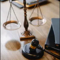 وکیل دادگستری/تخخصی در امور کیفری/جنایی/جزایی